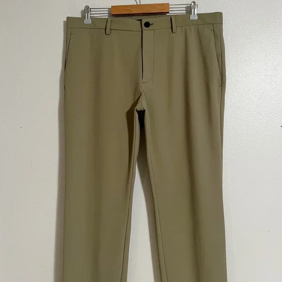 Theory Men's Zaine Pant in Precision Ponte
Size 36 - Picture 5 of 10